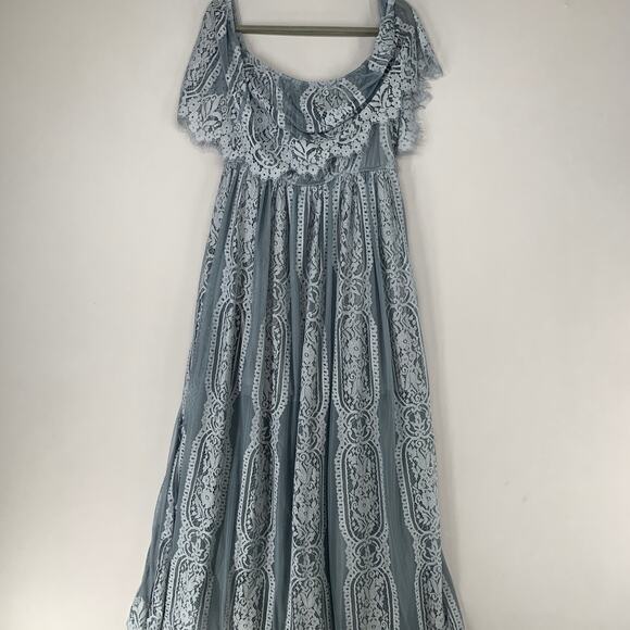 Elegant Blue Lace Women Dress - Picture 9 of 12